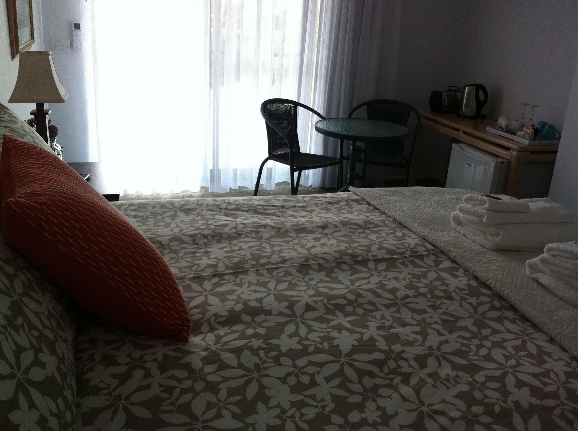 Corinella On The Esplanade Bed & Breakfast Eksteriør billede