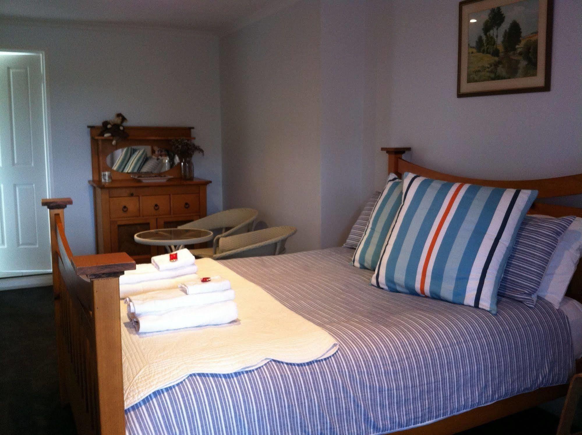 Corinella On The Esplanade Bed & Breakfast Eksteriør billede